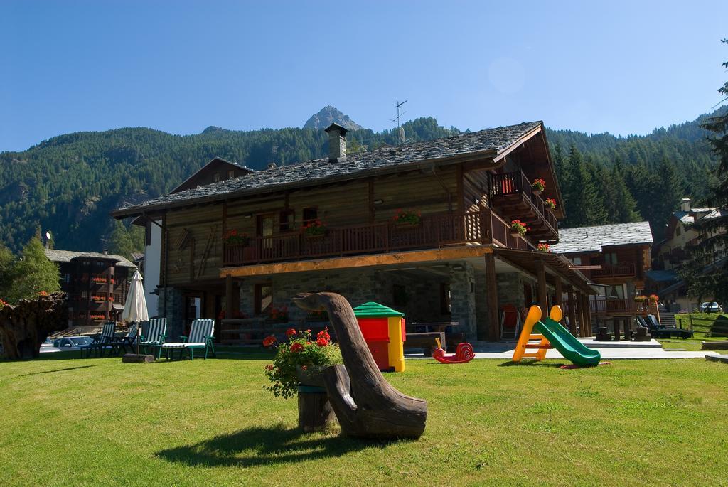 Hotel Bellevue Champoluc Kültér fotó