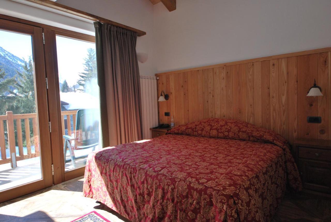 Hotel Bellevue Champoluc Kültér fotó